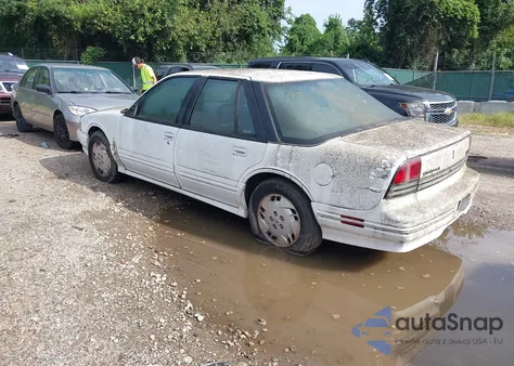 1995 Oldsmobile Cutlass Supreme Sl z USA, uszkodzony, nr VIN 1G3WH52M0SD375964